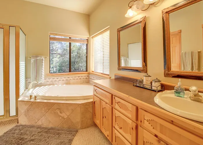 Great For Gatherings! Family In Lakeside *