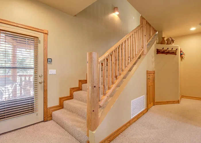 Great For Gatherings! Family In Lakeside Holiday home *