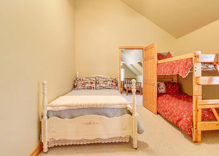 Holiday home Great For Gatherings! Family In Lakeside